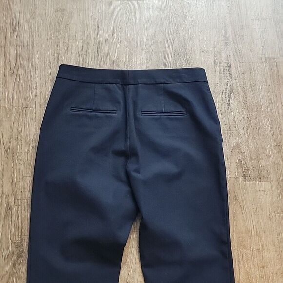 Ann Taylor Crop Dress Pants ~ Sz 8 ~ Dark Blue ~ Mid Rise ~ 26" Inseam - Picture 4 of 6